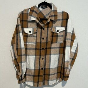 Automet Brown and White Plaid Flannel Button-Up Shacket